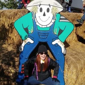 Meet your Posher, Anne-marie